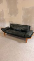 Dänisches 3-Sitzer Sofa aus Teak und dunkelgrünem Leder 70`s